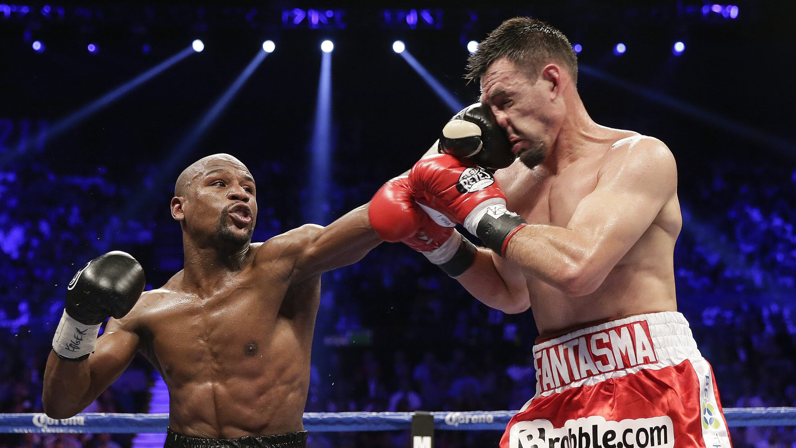 爱游戏官方网站-“足球公益活动全国发力，普及青少年基础运动教育”，首批全国青少年校园足球特色学校